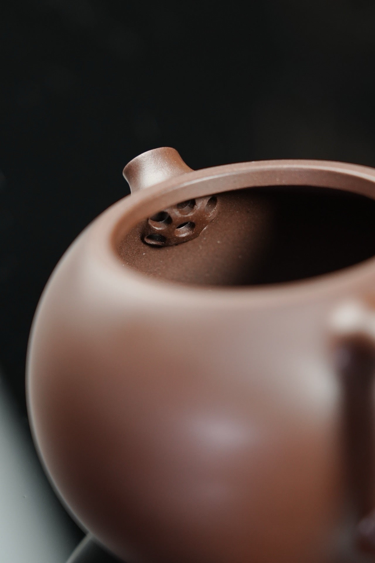 "River Puffer Xi Shi" pot