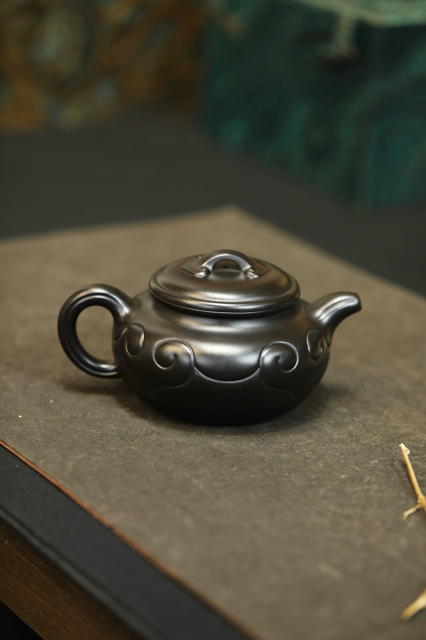 “FangGu Ruyi” pot