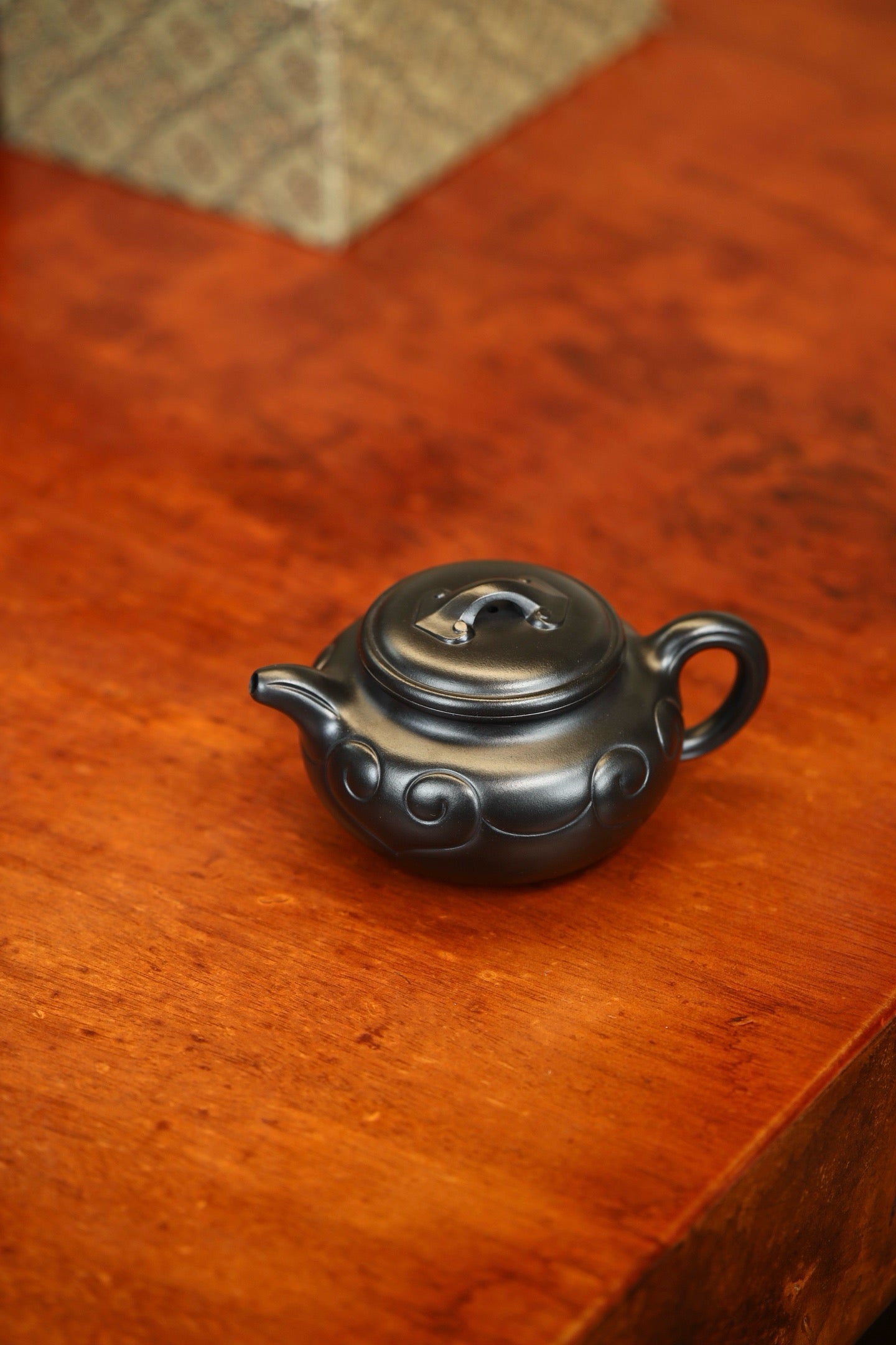 “FangGu Ruyi” pot