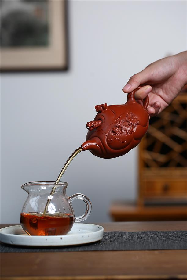 "Yu Hua Long" pot