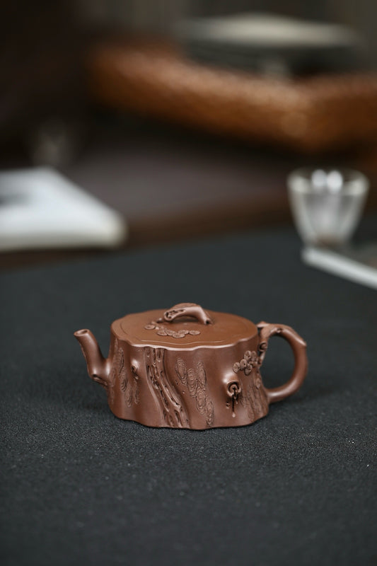 " Pine Root " pot