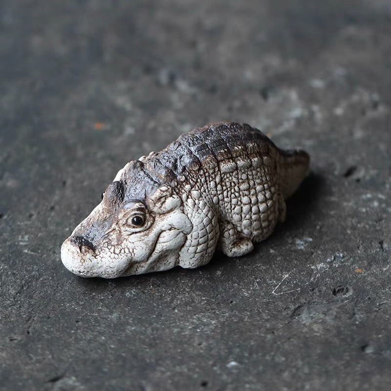 "Lazy Crocodile" sculpture