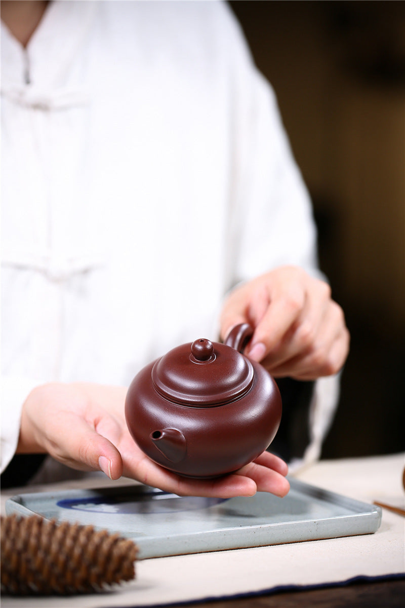 “Shui Ping”pot