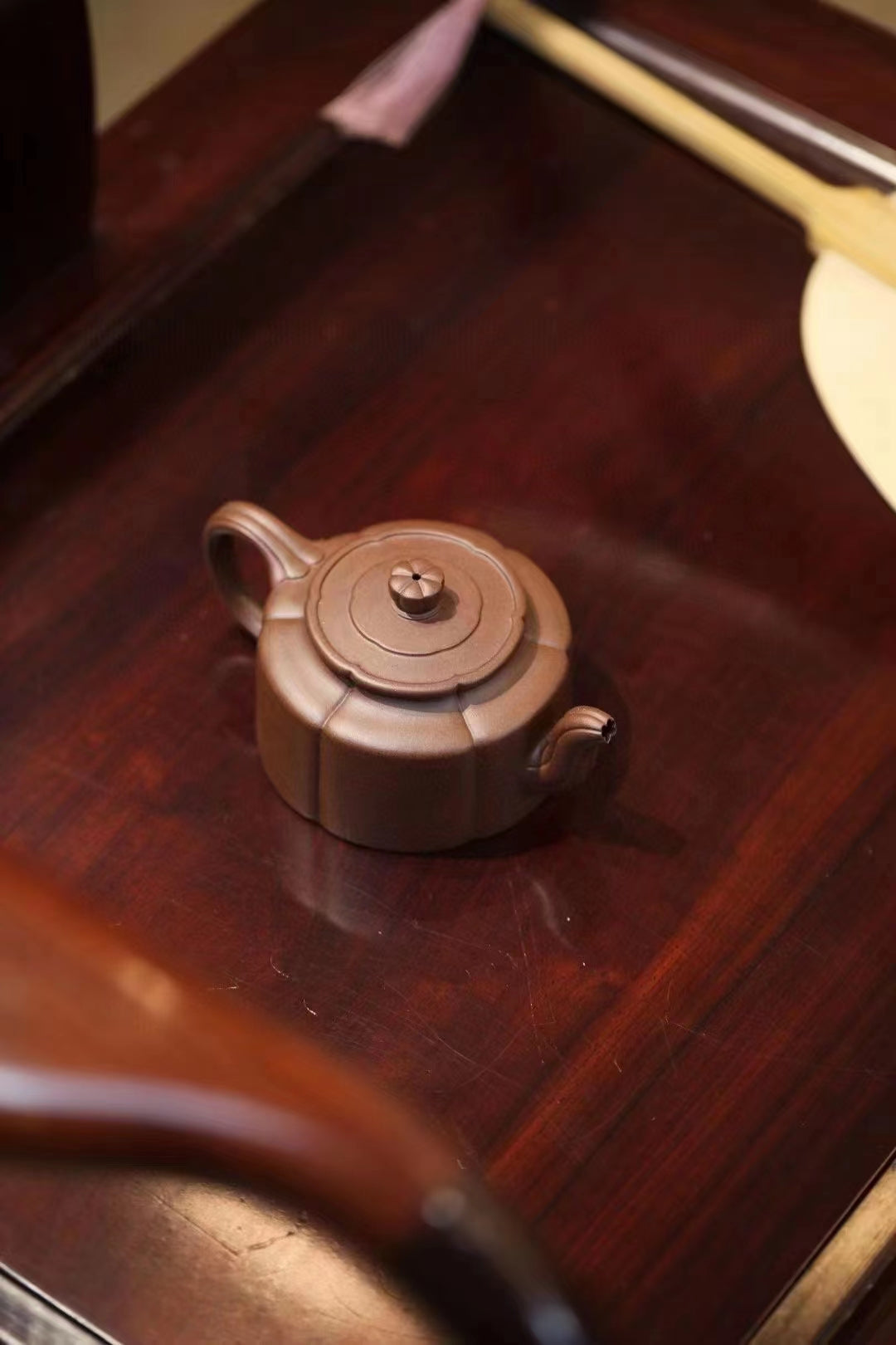 "Plum Blossom Week Plate" pot